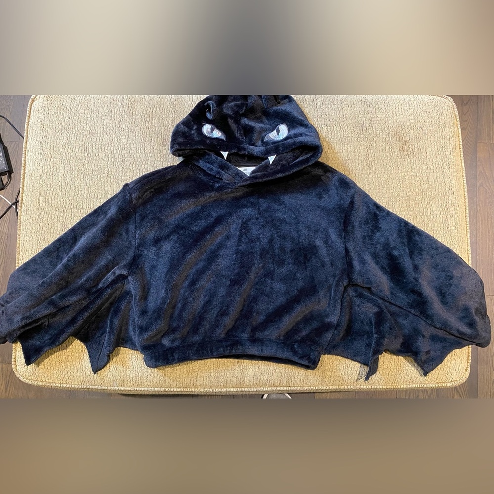 Black Hooded Bat Wing fleece